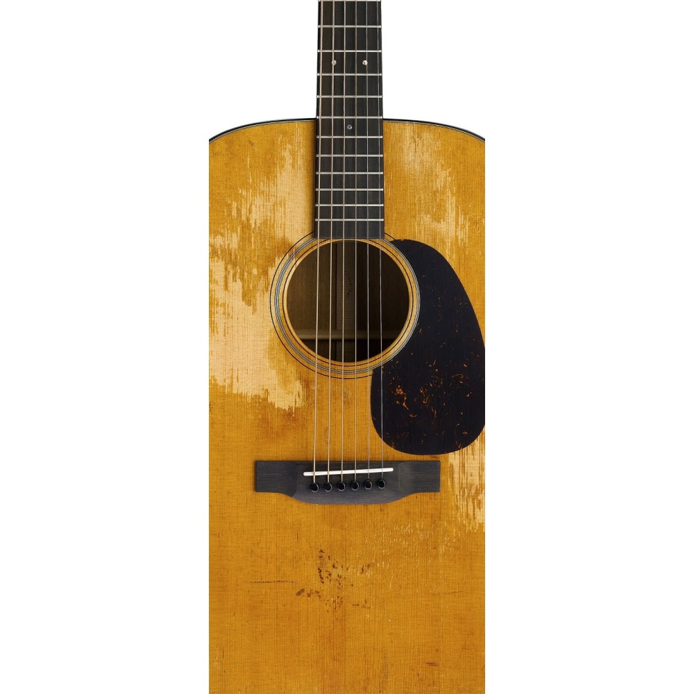 Martin DREADNOUGHT D-18 STANDARD STREET LEGEND...